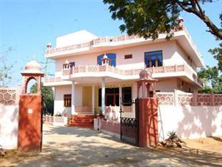 Ranthambhore Vilas Hotel Sawai Madhopur Bagian luar foto