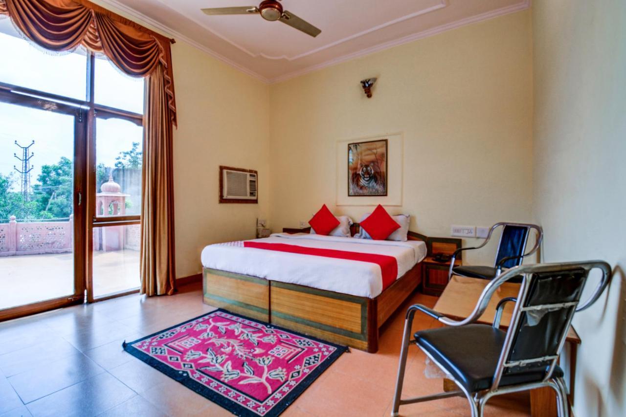 Ranthambhore Vilas Hotel Sawai Madhopur Bagian luar foto